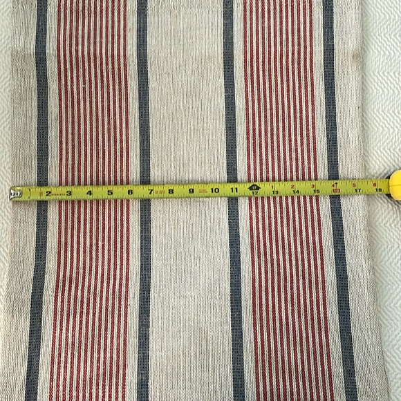 Stripe table runner - Picture 4 of 4